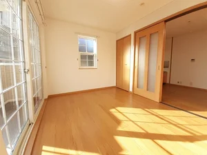 のマンスリーマンション・ウィークリーマンション「ソレアード・ローマ 101・洋室(No.1165613)」メイン画像