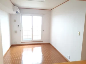 のマンスリーマンション・ウィークリーマンション「メリディオマーレⅠ 202・洋室(No.1165624)」メイン画像