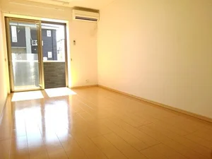 のマンスリーマンション・ウィークリーマンション「マリッチＹＳ．参番館 101・洋室(No.1165704)」メイン画像