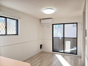 のマンスリーマンション・ウィークリーマンション「アンソレイユ 101・洋室(No.1166138)」メイン画像