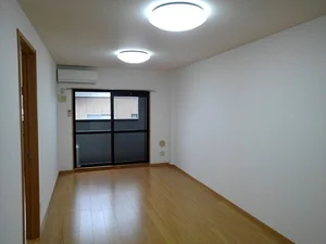 のマンスリーマンション・ウィークリーマンション「フレイグランス・笠原 204・洋室(No.1166317)」メイン画像