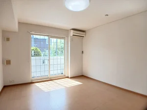 のマンスリーマンション・ウィークリーマンション「レジェンド　Ａ 102・洋室(No.1166433)」メイン画像