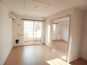 のマンスリーマンション・ウィークリーマンション「サニーヴィレッジⅢ 102・洋室(No.1166489)」メイン画像