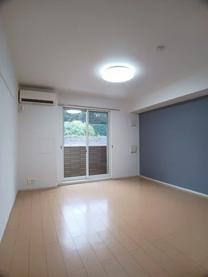 のマンスリーマンション・ウィークリーマンション「フェリーチェ　トレ 103・洋室(No.1166612)」メイン画像