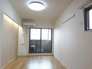 のマンスリーマンション・ウィークリーマンション「ベル　パフィオ 301・洋室(No.1166713)」メイン画像