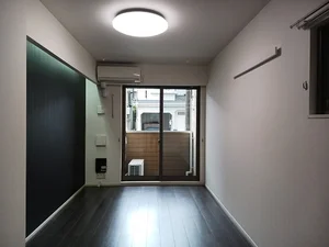 のマンスリーマンション・ウィークリーマンション「ベル　パフィオ 101・洋室(No.1166714)」メイン画像