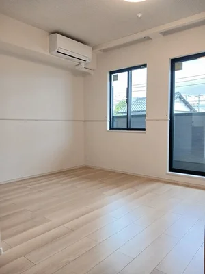 のマンスリーマンション・ウィークリーマンション「リバーサイドⅡ 203・洋室(No.1167032)」メイン画像