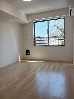 のマンスリーマンション・ウィークリーマンション「サンリット　ヒル 202・洋室(No.1167037)」メイン画像