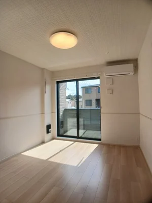 のマンスリーマンション・ウィークリーマンション「ユウスゲ 104・洋室(No.1167260)」メイン画像