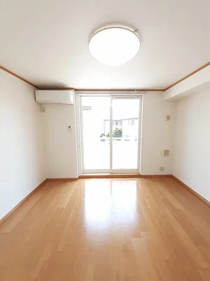 群馬県のマンスリーマンション・ウィークリーマンション「デフィー・ホワイト 203・洋室(No.1167494)」メイン画像