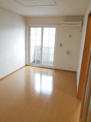 戸倉駅（長野県）のマンスリーマンション・ウィークリーマンション「サン・カーサＭ　Ⅱ 102・洋室(No.1167543)」メイン画像