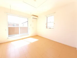 のマンスリーマンション・ウィークリーマンション「ノートル　ヴェルジェ　Ｂ 202・洋室(No.1167751)」メイン画像