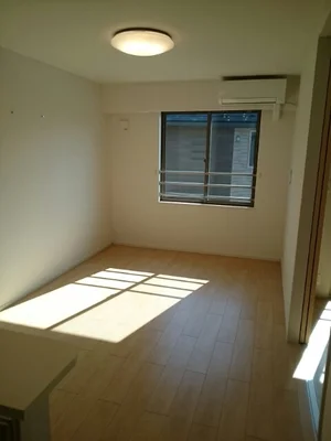 千曲市のマンスリーマンション・ウィークリーマンション「カーサ　プリートＮ 201・洋室(No.1167985)」メイン画像