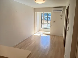 のマンスリーマンション・ウィークリーマンション「カーサ絃　Ｂ 102・洋室(No.1167999)」メイン画像