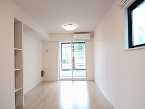 のマンスリーマンション・ウィークリーマンション「グリーンフォレスト　Ⅱ 101・洋室(No.1168071)」メイン画像