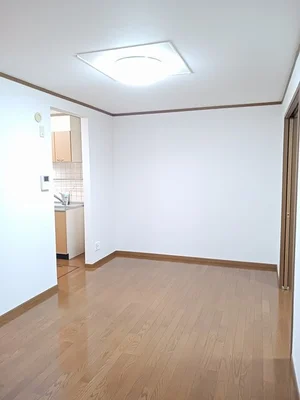 のマンスリーマンション・ウィークリーマンション「ラルジュⅡ 101・洋室(No.1168293)」メイン画像