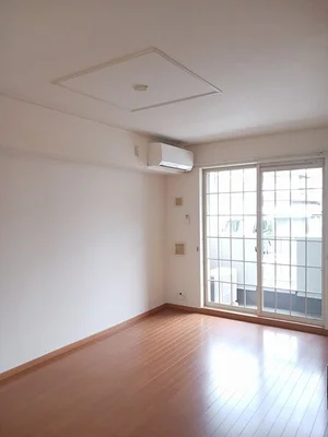 のマンスリーマンション・ウィークリーマンション「プロムナード岡部Ⅱ 102・洋室(No.1168431)」メイン画像