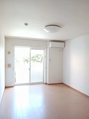 足柄上郡松田町のマンスリーマンション・ウィークリーマンション「グランデ・ソーレ 102・洋室(No.1168457)」メイン画像