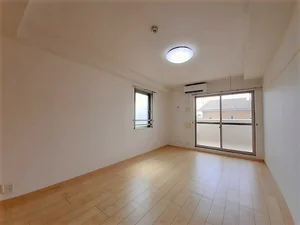 のマンスリーマンション・ウィークリーマンション「コティエール湘南 201・洋室(No.1168559)」メイン画像
