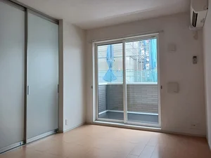 のマンスリーマンション・ウィークリーマンション「コンフォール　シューペルブ 103・洋室(No.1168657)」メイン画像