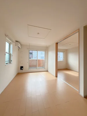 焼津市のマンスリーマンション・ウィークリーマンション「Ｆｒｉｅｄｅ　Ｈｅｉｍ　Ｂ 201・洋室(No.1168682)」メイン画像