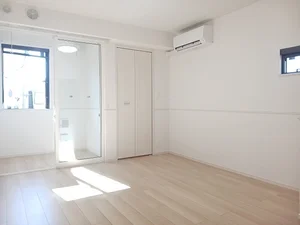 のマンスリーマンション・ウィークリーマンション「タウンハウス 104・洋室(No.1169149)」メイン画像