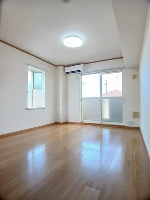 静岡県のマンスリーマンション・ウィークリーマンション「ヴィラ・アトラクティブ 201・洋室(No.1169333)」メイン画像