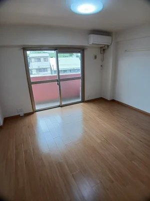 のマンスリーマンション・ウィークリーマンション「アルバ・美合 306・洋室(No.1169362)」メイン画像