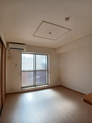 のマンスリーマンション・ウィークリーマンション「ファースト　ブリッジ上青山 201・洋室(No.1169405)」メイン画像