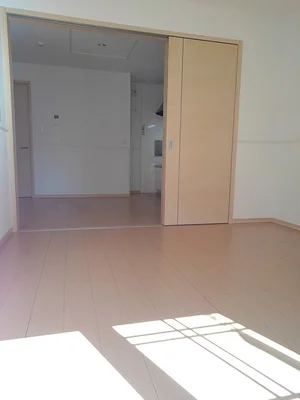 のマンスリーマンション・ウィークリーマンション「グラン・ジュテ　壱番館 102・洋室(No.1169593)」メイン画像