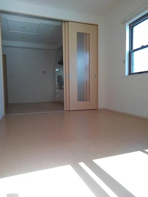 愛知県のマンスリーマンション・ウィークリーマンション「ＥＡＳＴ・ＳＩＤＥ　壱番館 103・洋室(No.1169613)」メイン画像