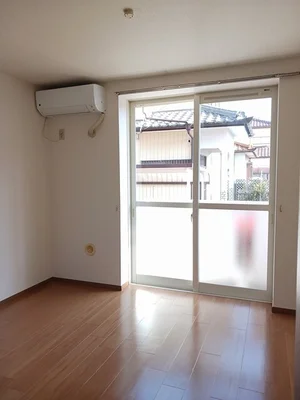 のマンスリーマンション・ウィークリーマンション「メゾンアイⅢ 102・洋室(No.1170079)」メイン画像