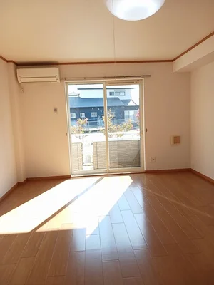 のマンスリーマンション・ウィークリーマンション「ヴェルジュＭⅡ 103・洋室(No.1170130)」メイン画像