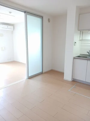 知多郡武豊町のマンスリーマンション・ウィークリーマンション「カルティエ冨貴 105・洋室(No.1170416)」メイン画像