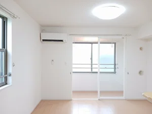 東八尾駅（富山県）のマンスリーマンション・ウィークリーマンション「デスパシオ 201・洋室(No.1170440)」メイン画像