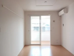富山市立富山市民病院周辺のマンスリーマンション・ウィークリーマンション「ハッピーフィールドつばき館 103・洋室(No.1170473)」メイン画像