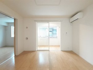 のマンスリーマンション・ウィークリーマンション「ハッピーフィールド　あじさい館 102・洋室(No.1170654)」メイン画像