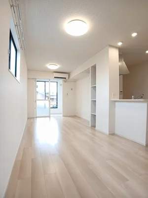 長岡市のマンスリーマンション・ウィークリーマンション「ヒカルサ長岡関原Ⅰ 102・洋室(No.1170895)」メイン画像