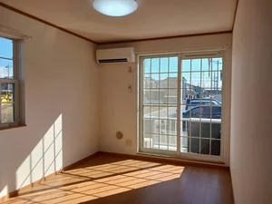 のマンスリーマンション・ウィークリーマンション「ＥＳＳＥＸ　ＣＯＵＲＴ 108・洋室(No.1171018)」メイン画像