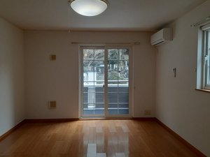 のマンスリーマンション・ウィークリーマンション「イースト．ウィング 102・洋室(No.1171069)」メイン画像