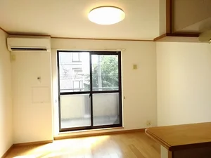 のマンスリーマンション・ウィークリーマンション「ＢＬＵＥＬＡＧＯＯＮ　ＥＡＳＴ 205・洋室(No.1171086)」メイン画像