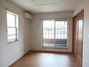 のマンスリーマンション・ウィークリーマンション「ル・クールＢ 203・洋室(No.1171116)」メイン画像