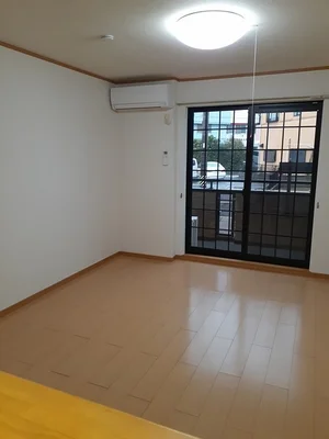 のマンスリーマンション・ウィークリーマンション「ルトゥール豊 103・洋室(No.1171169)」メイン画像