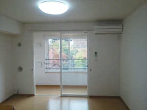 河北郡内灘町のマンスリーマンション・ウィークリーマンション「メゾン　ド　ファン・ジニ 202・洋室(No.1171201)」メイン画像