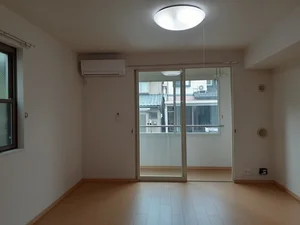 のマンスリーマンション・ウィークリーマンション「バ－ミィ・ウィング 101・洋室(No.1171336)」メイン画像