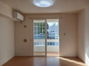 のマンスリーマンション・ウィークリーマンション「マ－ベラス・ウィング 203・洋室(No.1171374)」メイン画像