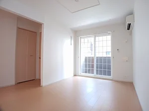 のマンスリーマンション・ウィークリーマンション「ファミーユ　大菅Ⅱ 102・洋室(No.1171406)」メイン画像