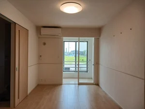 のマンスリーマンション・ウィークリーマンション「ヴィラスイート・ｃｏｔｏ　Ⅱ 101・洋室(No.1171598)」メイン画像