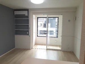 のマンスリーマンション・ウィークリーマンション「Ｆｉｏｒｅ（フィオーレ） 102・洋室(No.1171698)」メイン画像