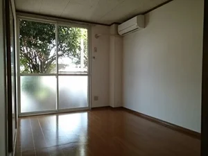 三里駅（三重県）のマンスリーマンション・ウィークリーマンション「ハイツシャインＡ 1-E・洋室(No.1171807)」メイン画像